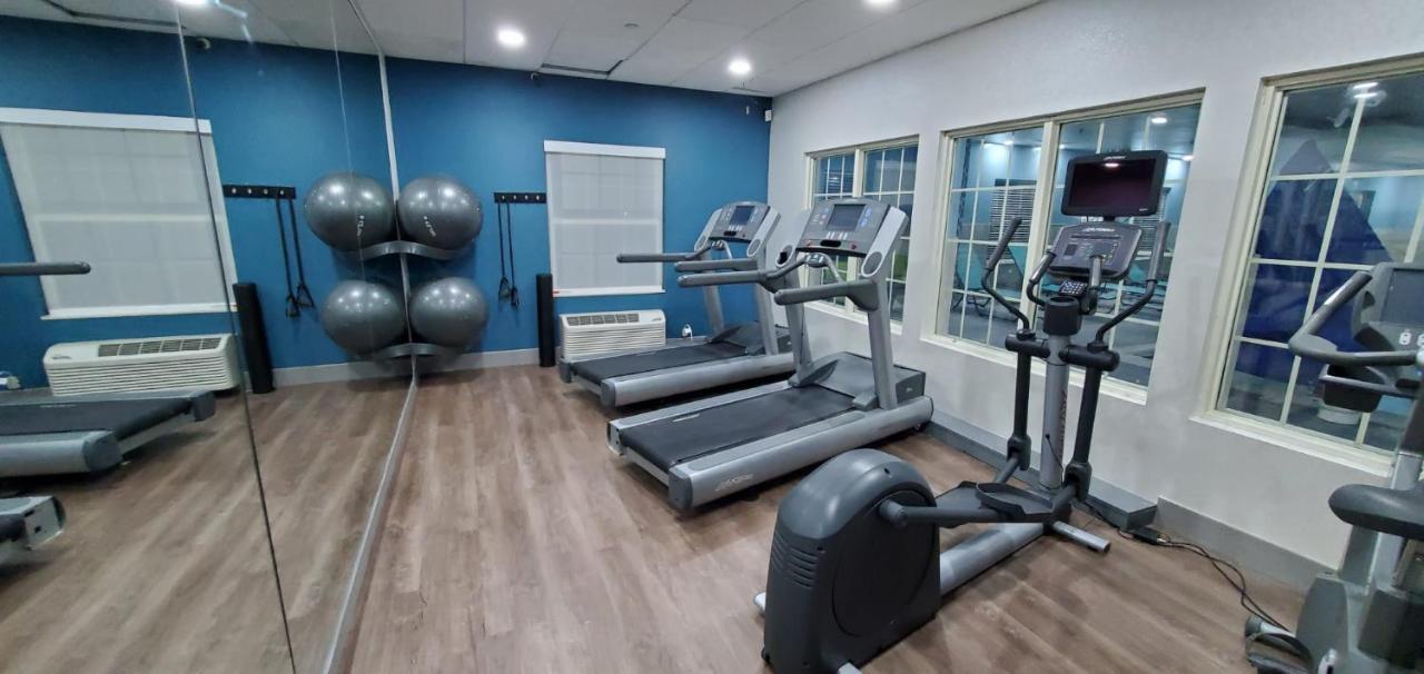 Holiday Inn Express & Suites Williamsburg By Ihg Dış mekan fotoğraf