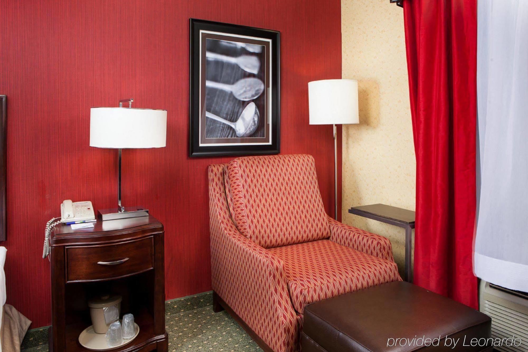 Holiday Inn Express & Suites Williamsburg By Ihg Dış mekan fotoğraf