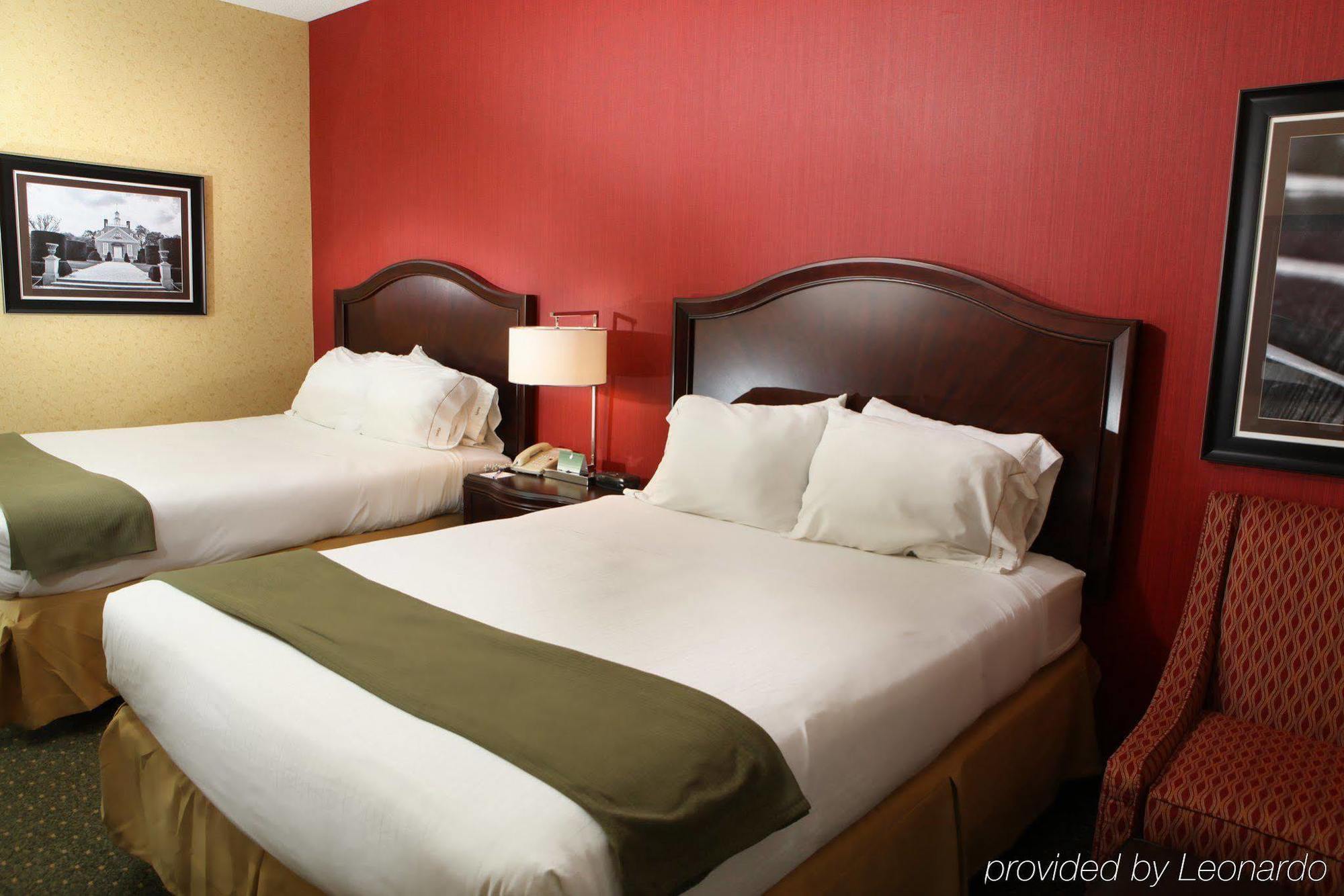 Holiday Inn Express & Suites Williamsburg By Ihg Dış mekan fotoğraf